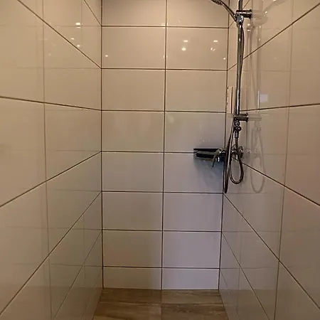 红酒阁酒店