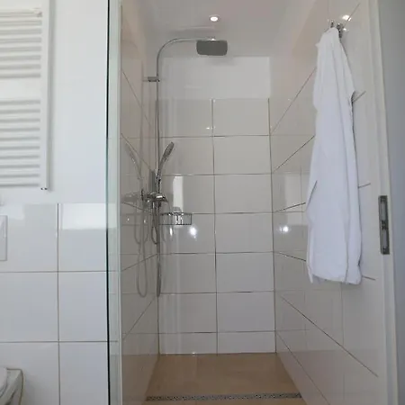 Hotel Weinlaube 3*